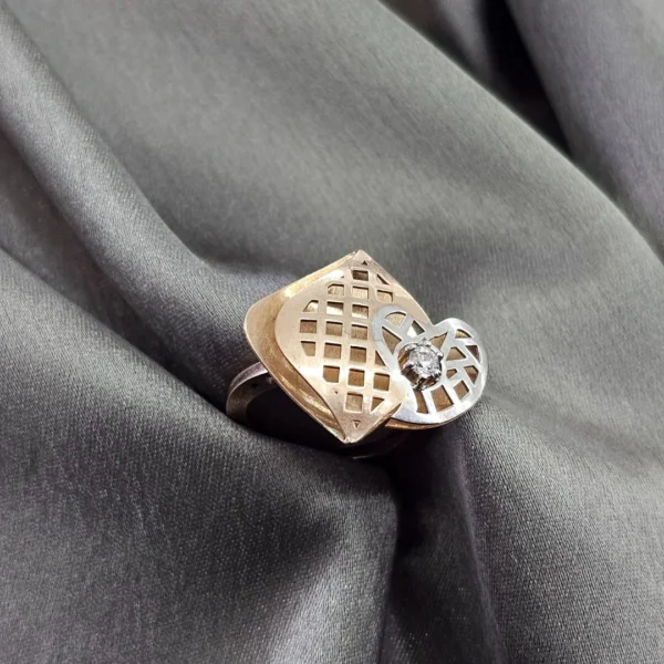 Honey Comb Heart Diamond Ring