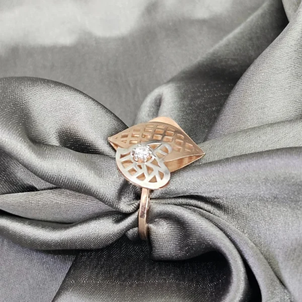 Honey Comb Heart Diamond Ring - Image 3