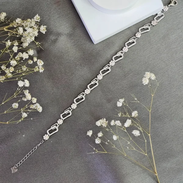 Dazzle Links Bracelet - Image 2