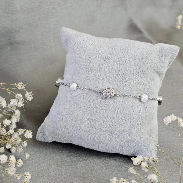 Pearl Shine Bracelet