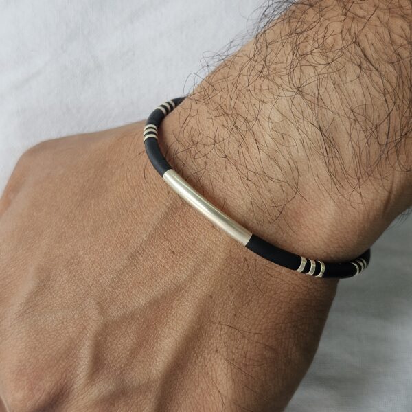 Sleek Bar Bracelet
