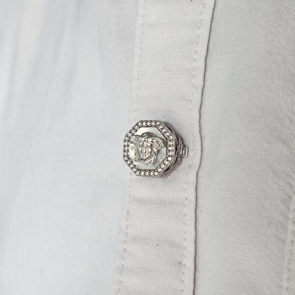 Bold Regal Button