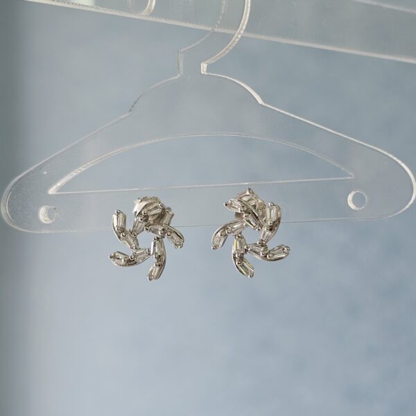 Twirl Shine Earrings - Image 2