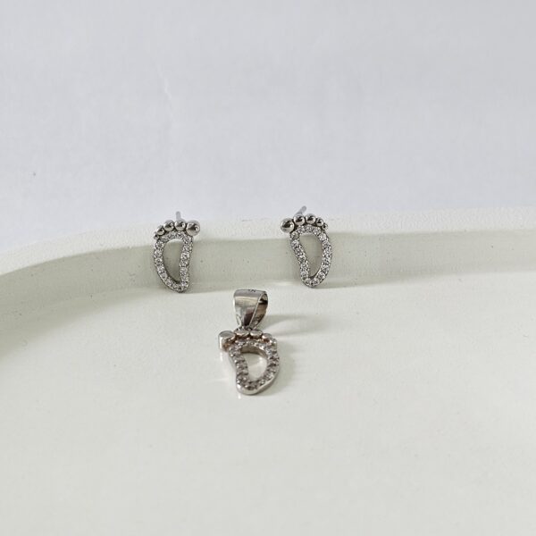 Baby Feet Pendant Set - Image 2