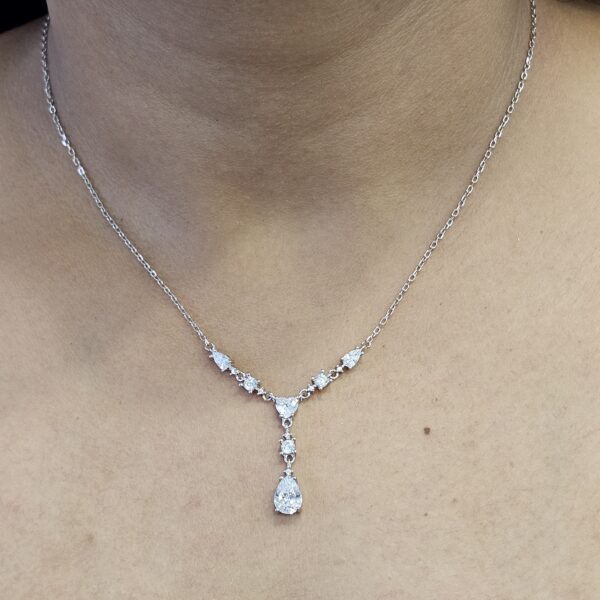 Solitaire Dew Drops Necklace