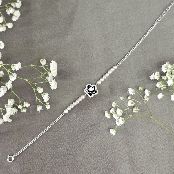 Rose Pearl Bracelet - Image 2