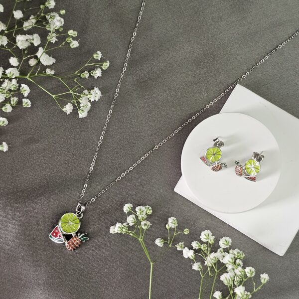 Fruity Necklace Set