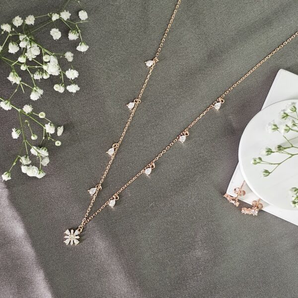 Rose Snow Flake Charm Necklace Set